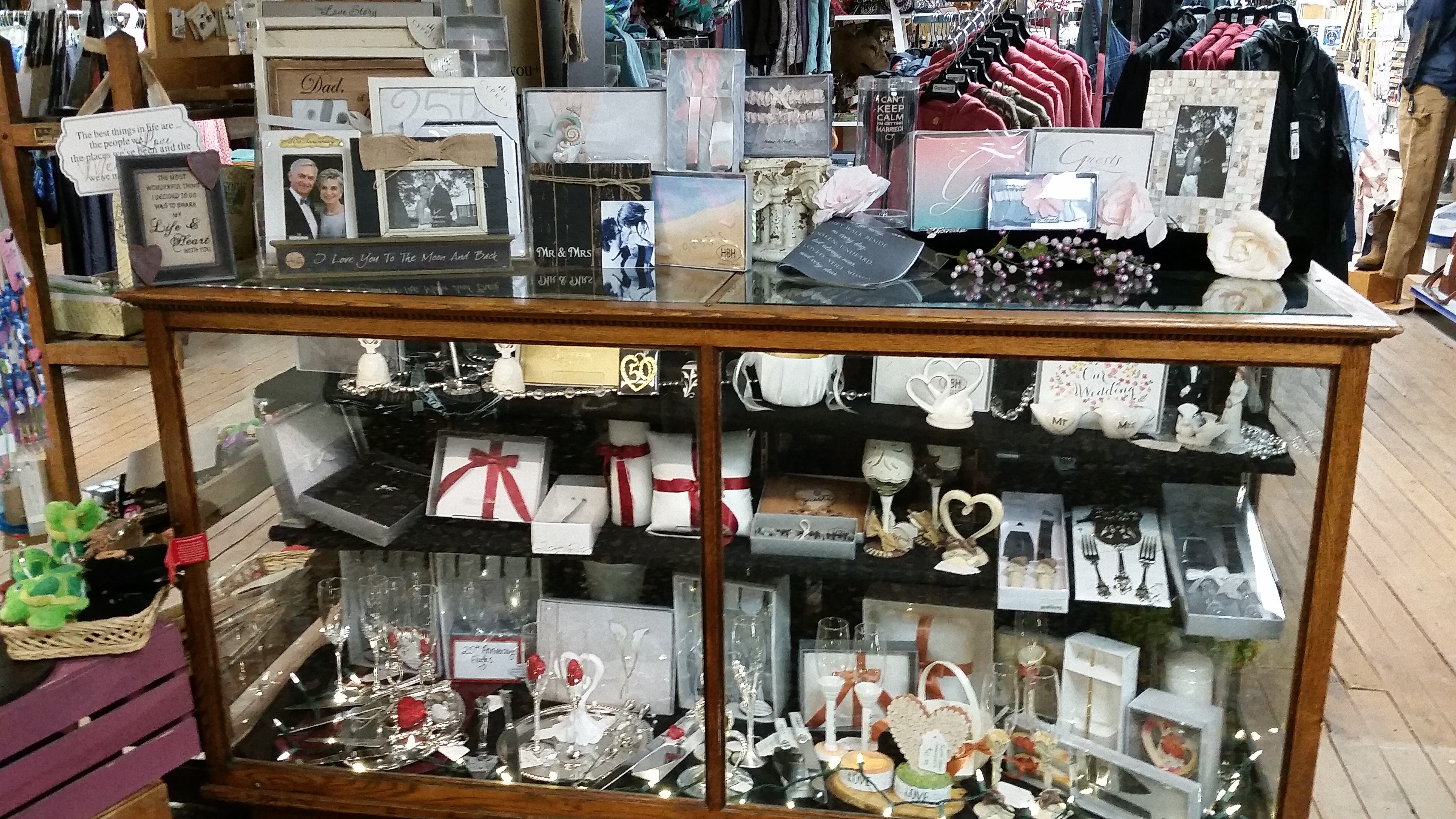 grocery, general store, sporting goods and hunting, bridal, feeds and grains,  Windsor, ME