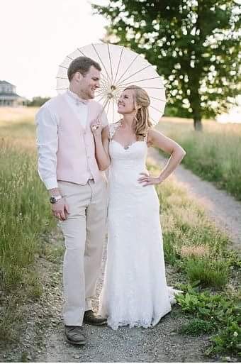 Hussey's general store outlet wedding dresses