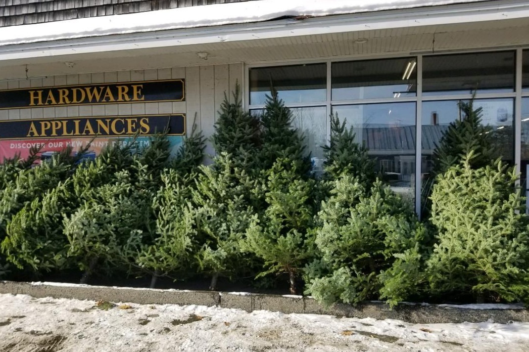 Hussey's General Store Augusta, ME Grocery, Coins, Sportswear, Hardware